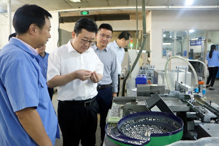集團安全生產(chǎn)百日行動督導組到西無二集團、汽車工業(yè)公司督導檢查